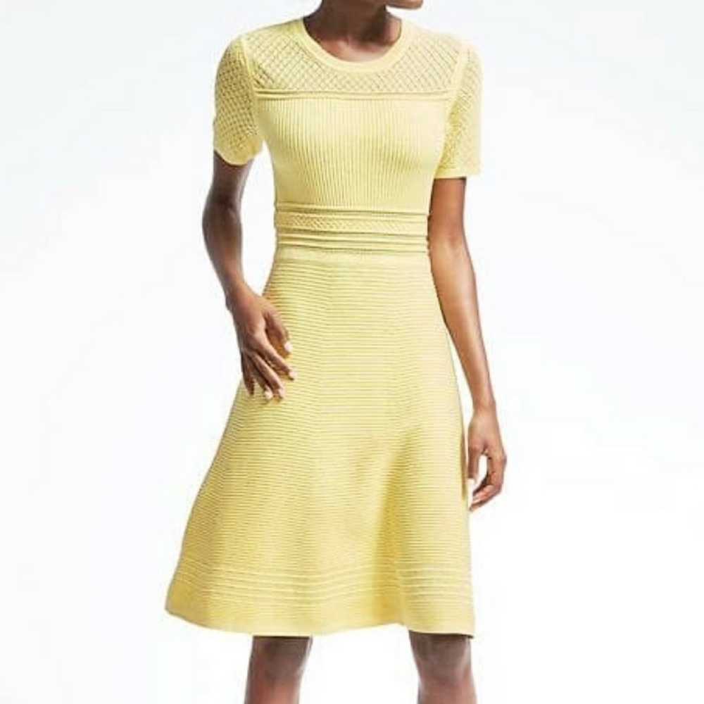 Banana Republic Lemon drop knit dress size S